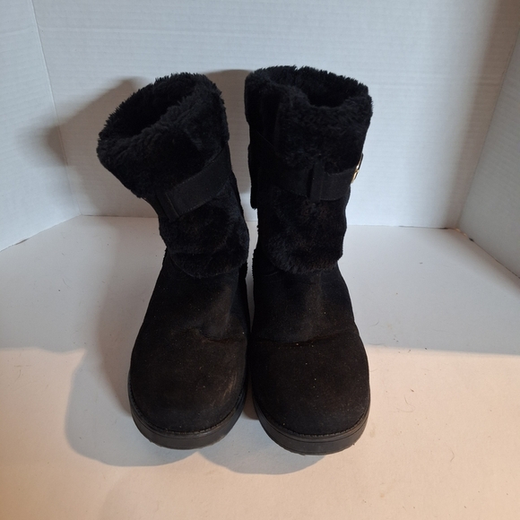 Guess Black Winter Boots for Women - Picture 1 of 8